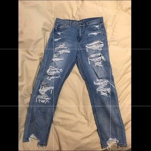 american eagle mom jeans